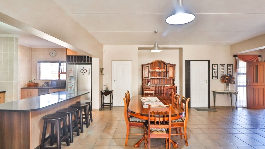 4 Bedroom Property for Sale in Diaz Beach Western Cape